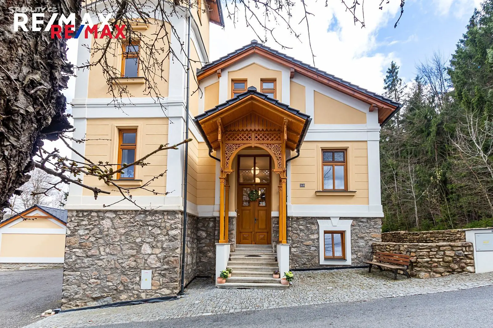 Prodej  vily 520 m², pozemek 2 366 m², Lázně, Prachatice - Prachatice II