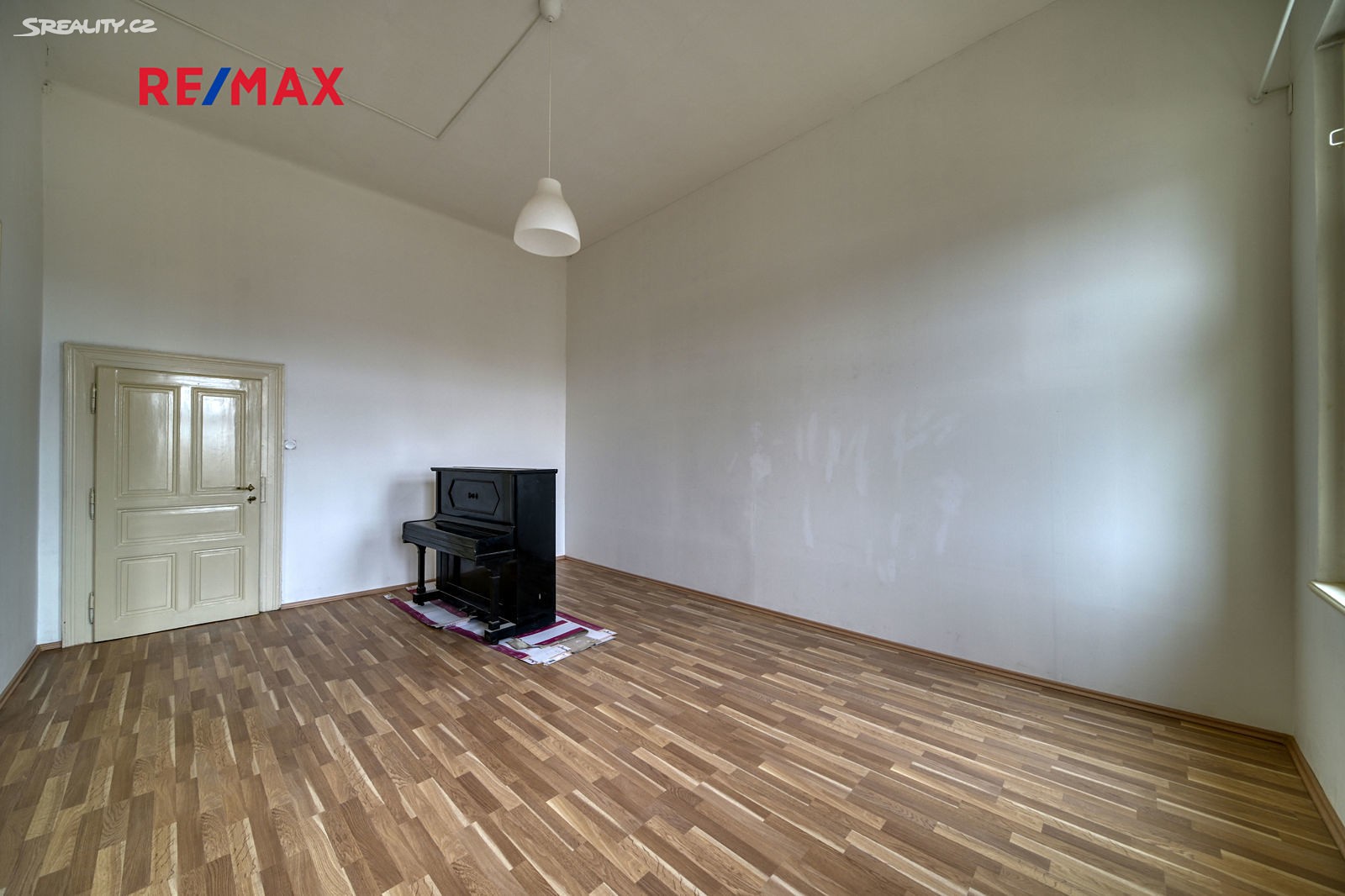 Pronájem bytu 3+1 111 m², Malátova, Praha 5 - Smíchov