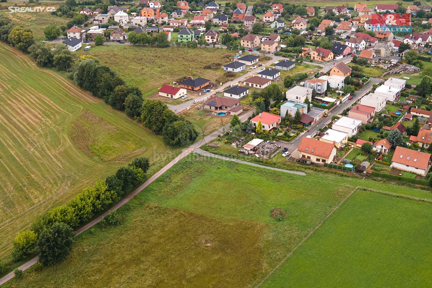 Prodej  stavebního pozemku 938 m², Valy, okres Pardubice