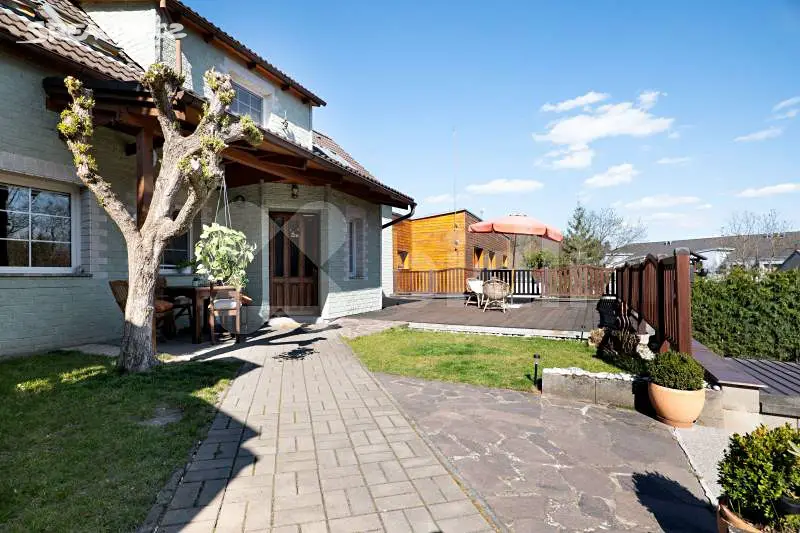 Prodej  rodinného domu 135 m², pozemek 527 m², Horní Hrdlořezská, Praha 9 - Hrdlořezy