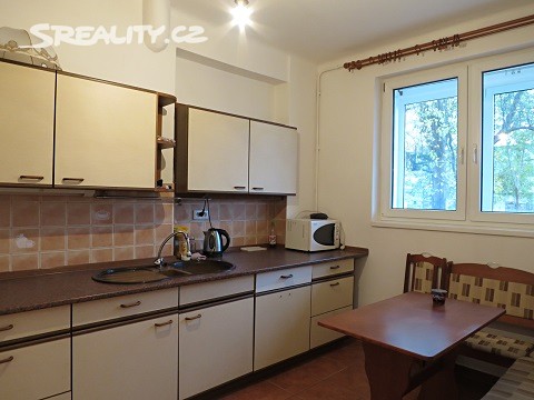 Pronájem bytu 2+1 56 m², Osadní, Praha - Holešovice