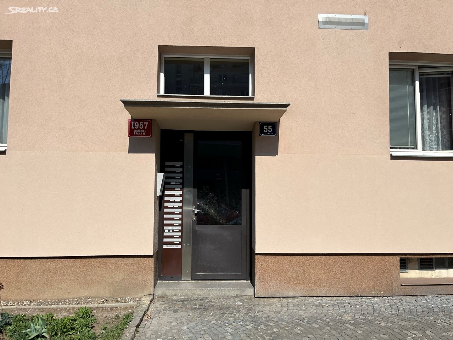 Prodej bytu 2+1 54 m², Na hroudě, Praha 10 - Strašnice