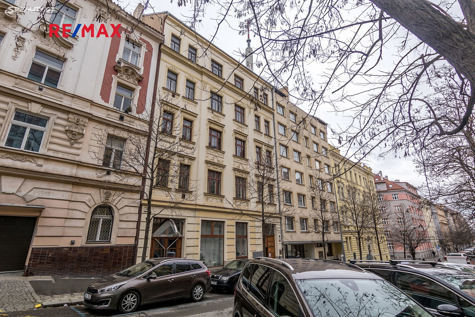 Pronájem bytu 1+1 39 m², Velehradská, Praha 3 - Vinohrady