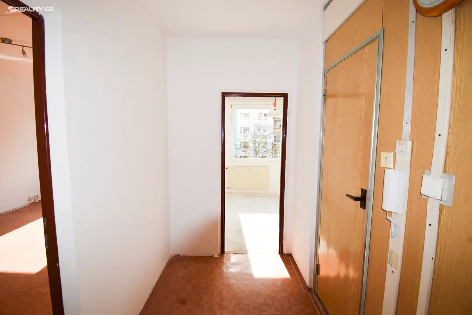 Prodej bytu 1+1 40 m², Žlutická, Plzeň - Bolevec