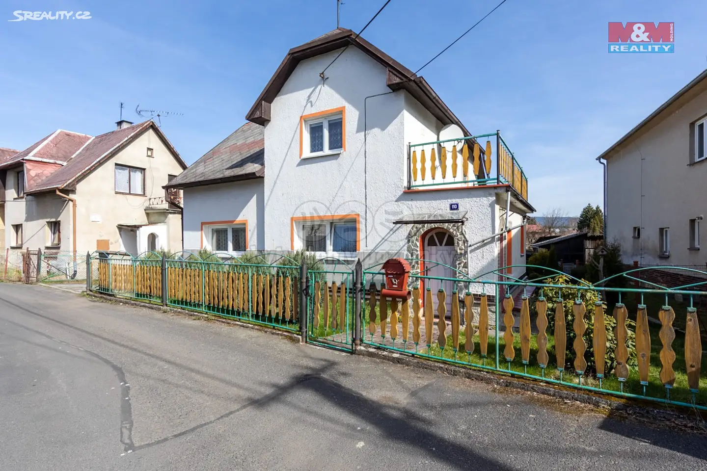 Prodej  rodinného domu 415 m², pozemek 415 m², Božičany, okres Karlovy Vary