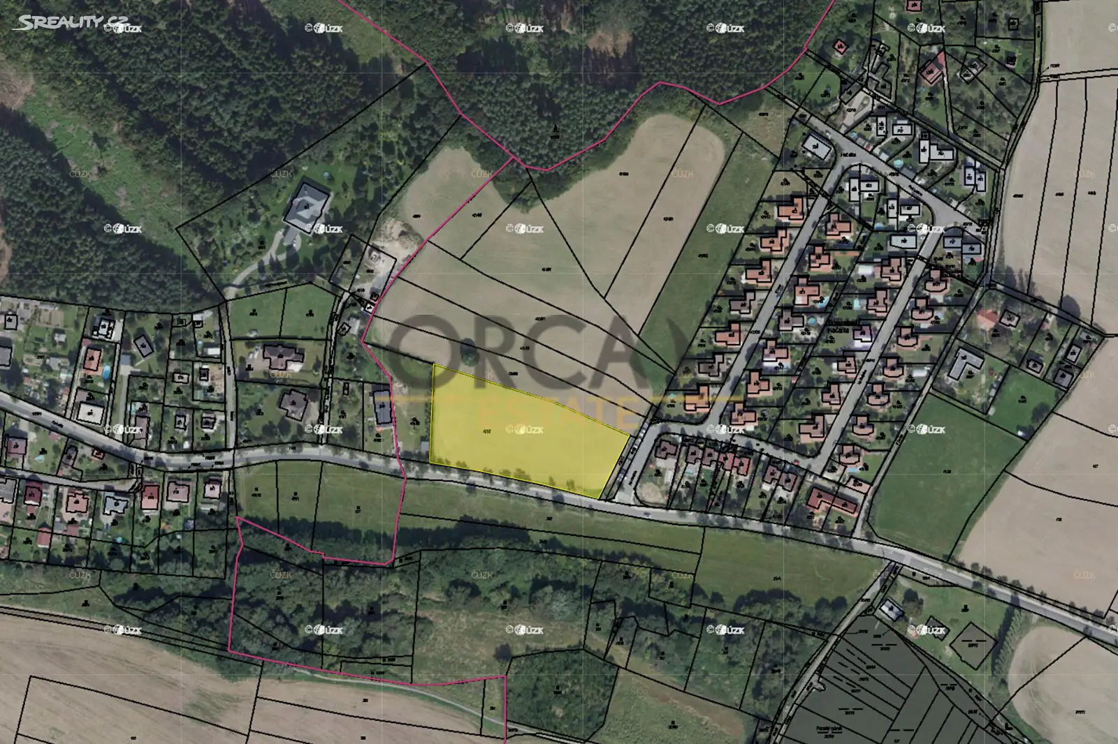 Prodej  stavebního pozemku 6 408 m², Tehov, okres Praha-východ