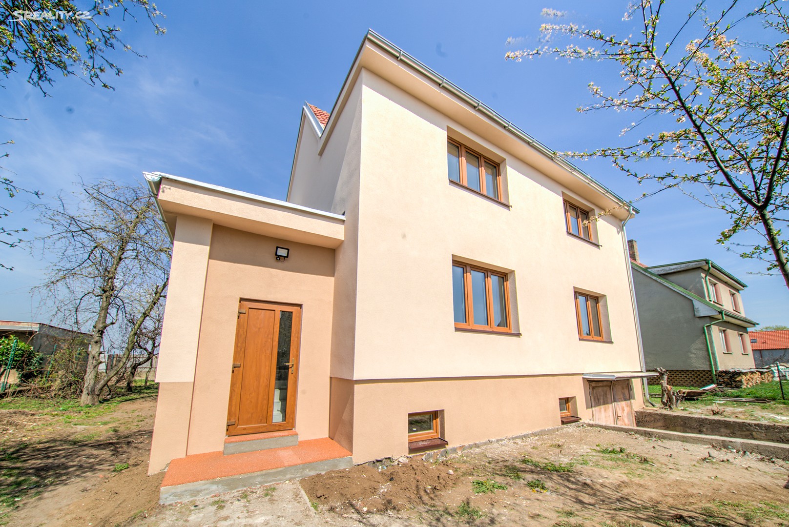 Prodej  rodinného domu 250 m², pozemek 575 m², Dolní Beřkovice - Vliněves, okres Mělník