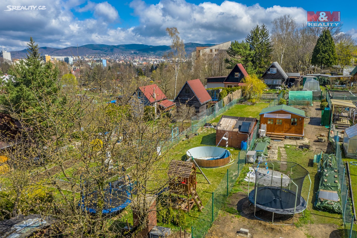 Prodej  chaty 242 m², pozemek 242 m², Liberec - Liberec X-Františkov, okres Liberec