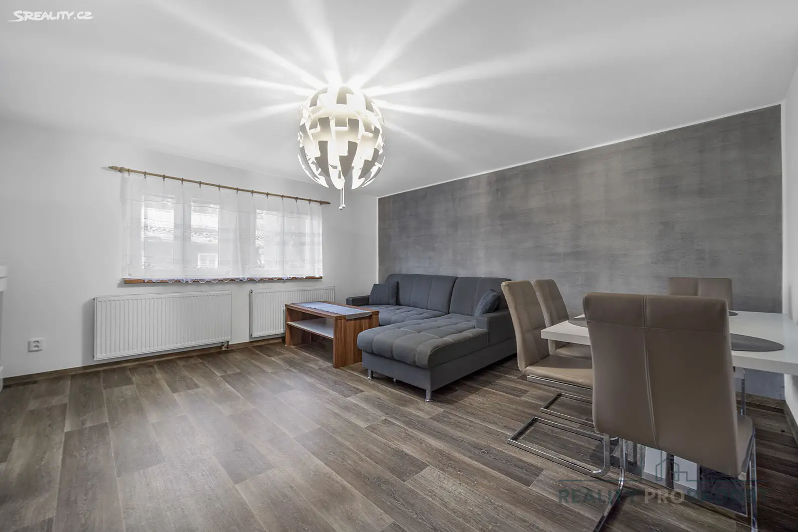 Prodej bytu 2+1 64 m², Pardubice - Doubravice, okres Pardubice