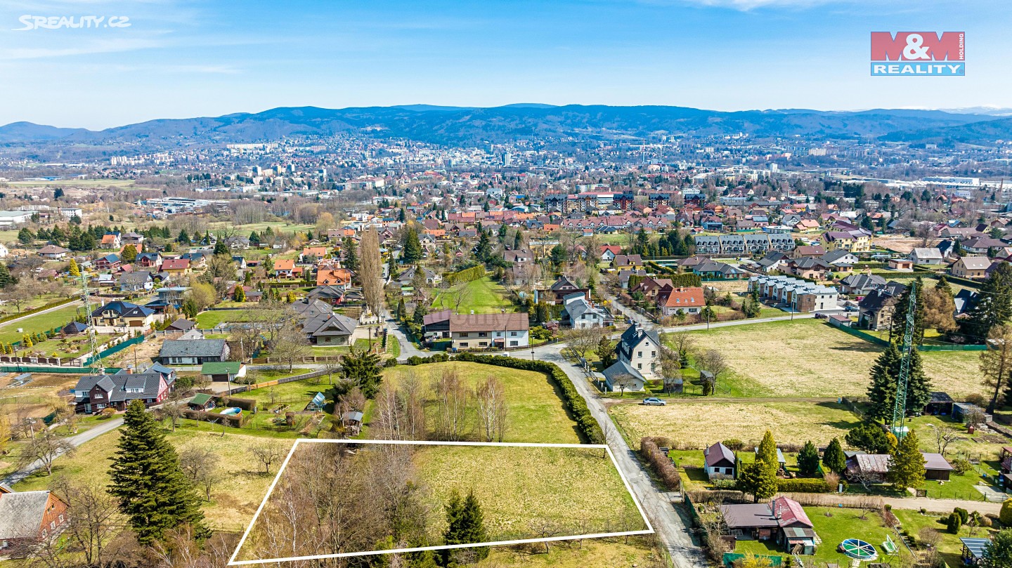 Prodej  stavebního pozemku 1 988 m², Sáňkařská, Liberec - Liberec XIX-Horní Hanychov