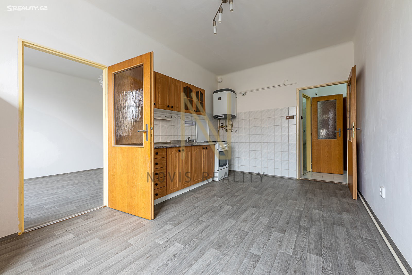 Pronájem bytu 1+1 37 m², Májová, Plzeň - Doudlevce