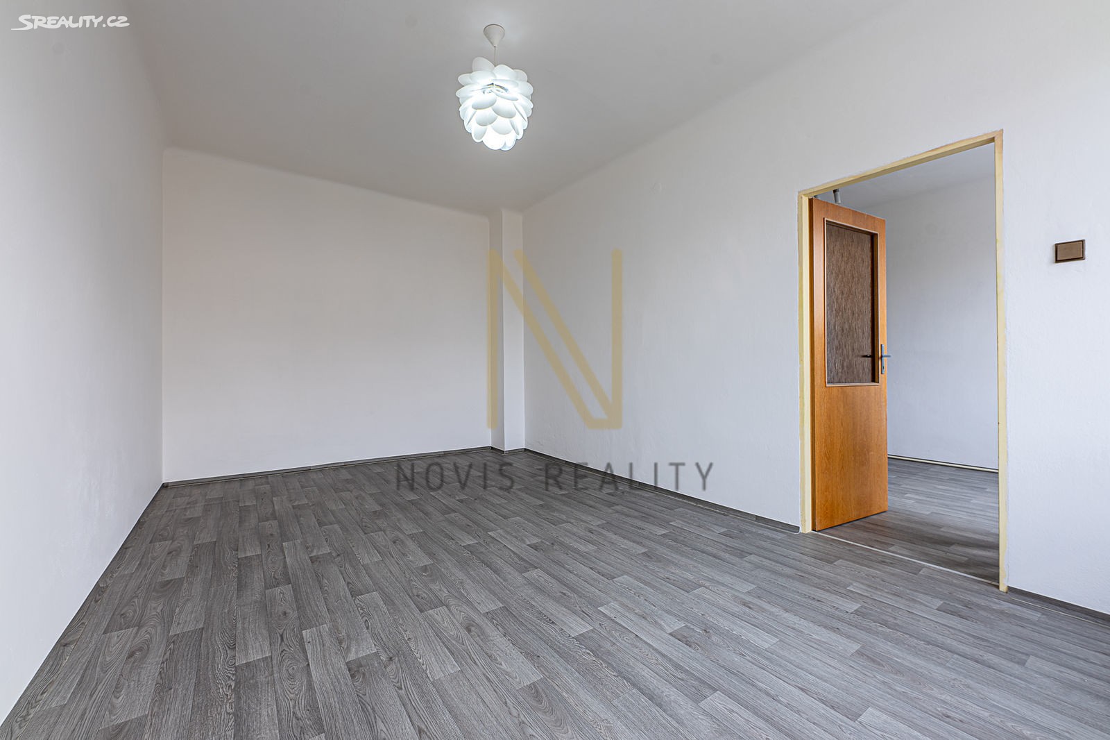 Pronájem bytu 1+1 37 m², Májová, Plzeň - Doudlevce