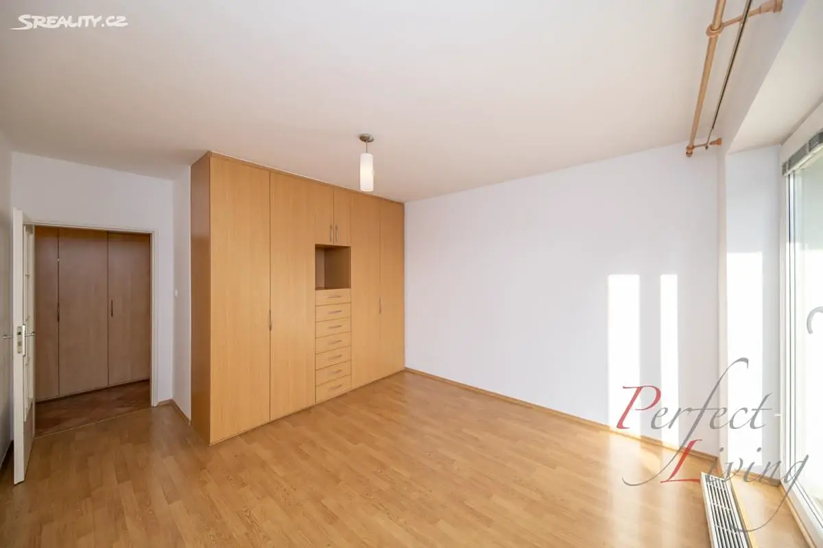 Pronájem bytu 2+1 76 m², Hyacintová, Praha 10 - Záběhlice