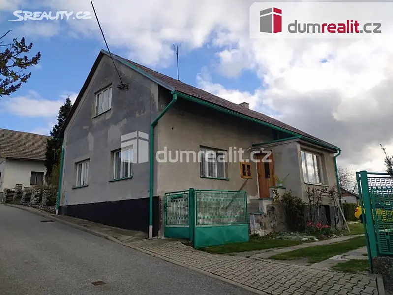 Prodej  rodinného domu 131 m², pozemek 640 m², Dobrovice, okres Mladá Boleslav