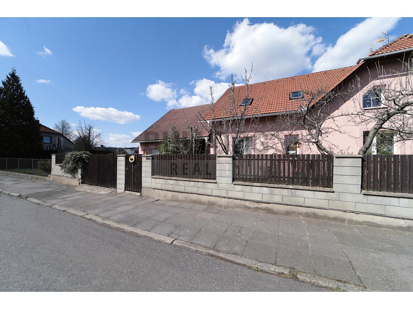 Prodej  rodinného domu 300 m², pozemek 450 m², Tyršova, Dobrovice