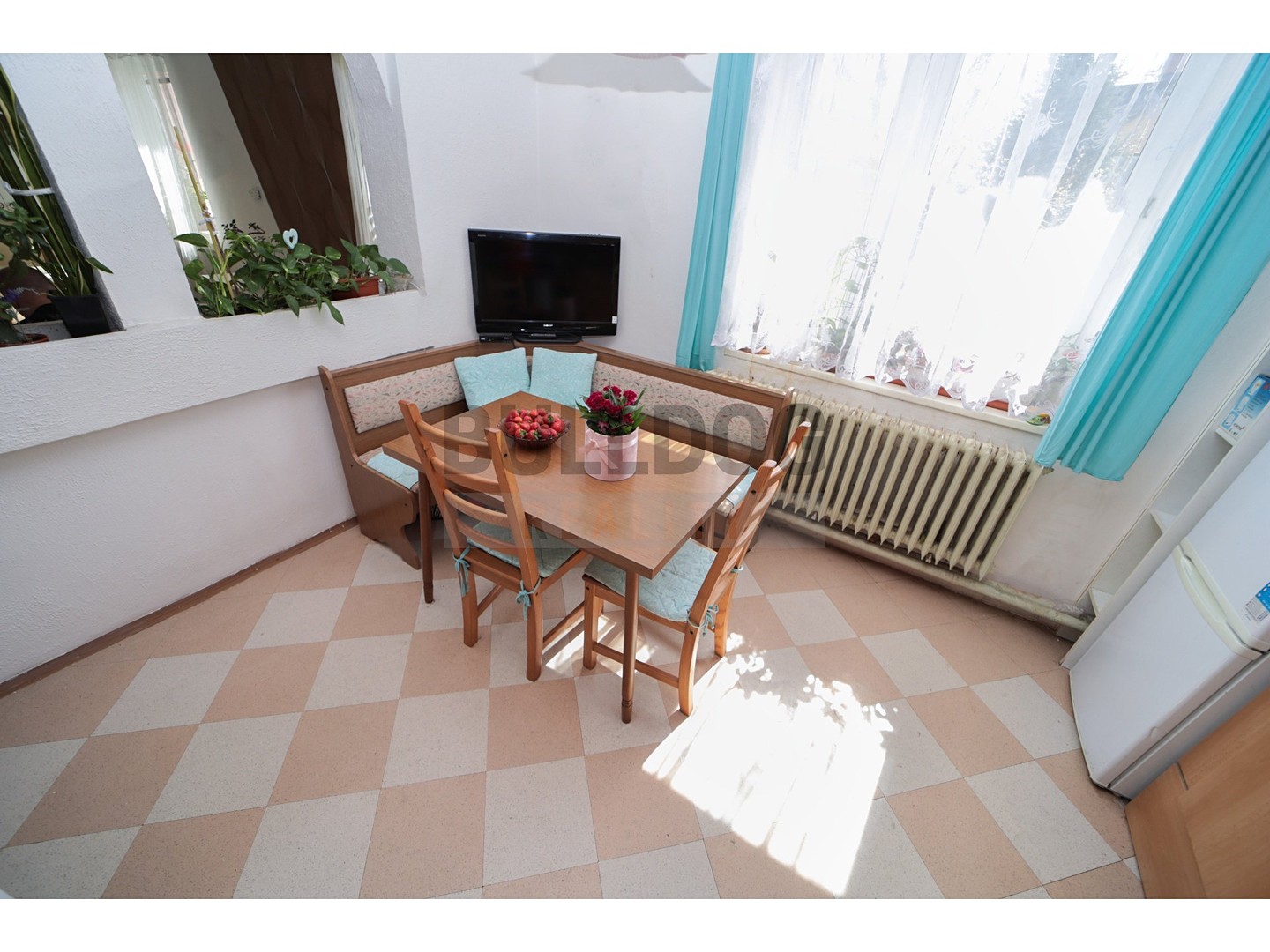 Prodej  rodinného domu 300 m², pozemek 450 m², Tyršova, Dobrovice