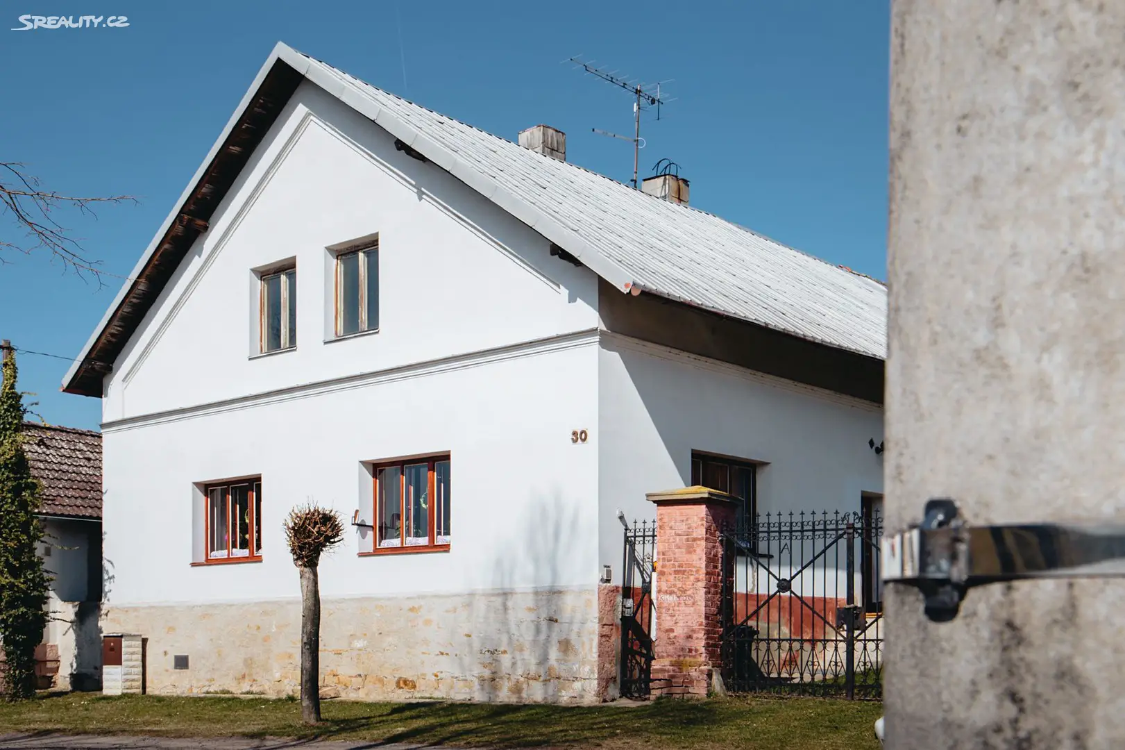 Prodej  rodinného domu 130 m², pozemek 1 786 m², Hořiněves - Žíželeves, okres Hradec Králové