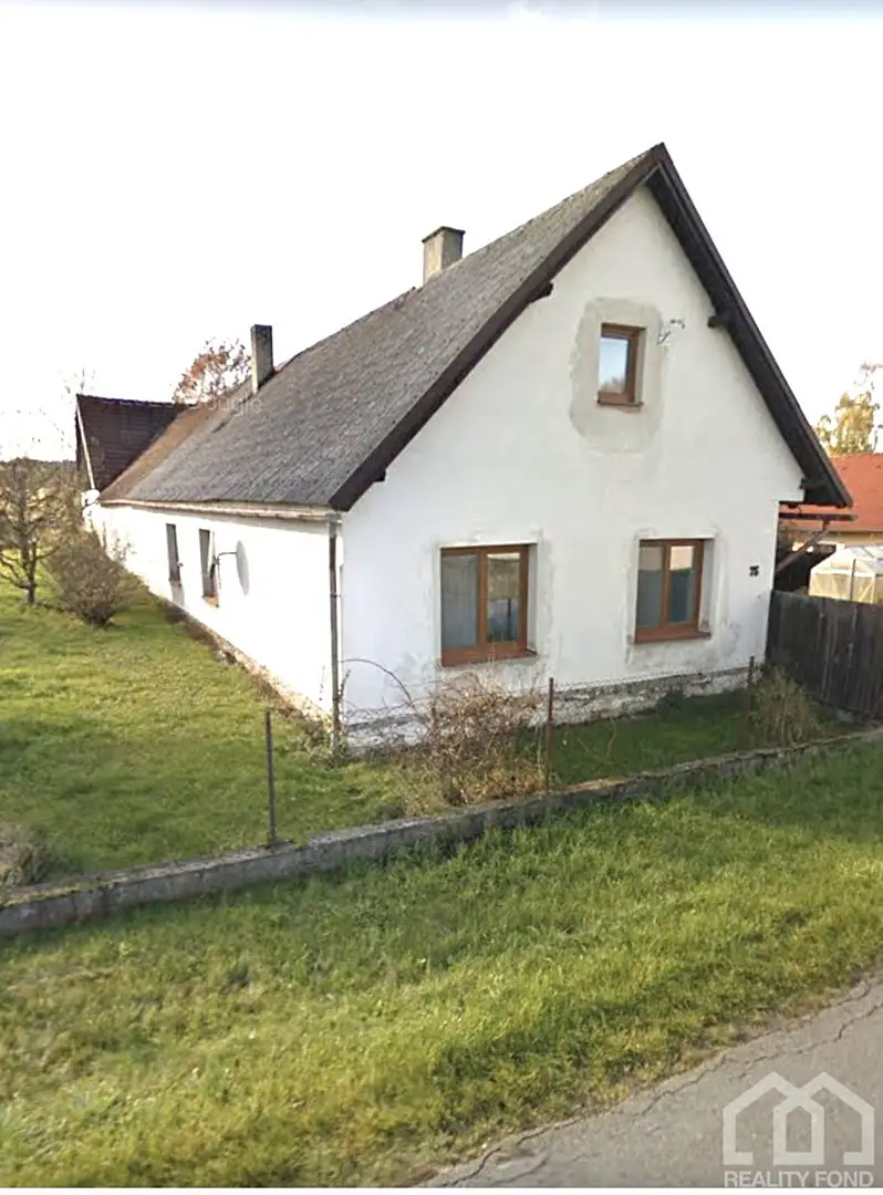 Prodej  rodinného domu 424 m², pozemek 811 m², Obrataň, okres Pelhřimov