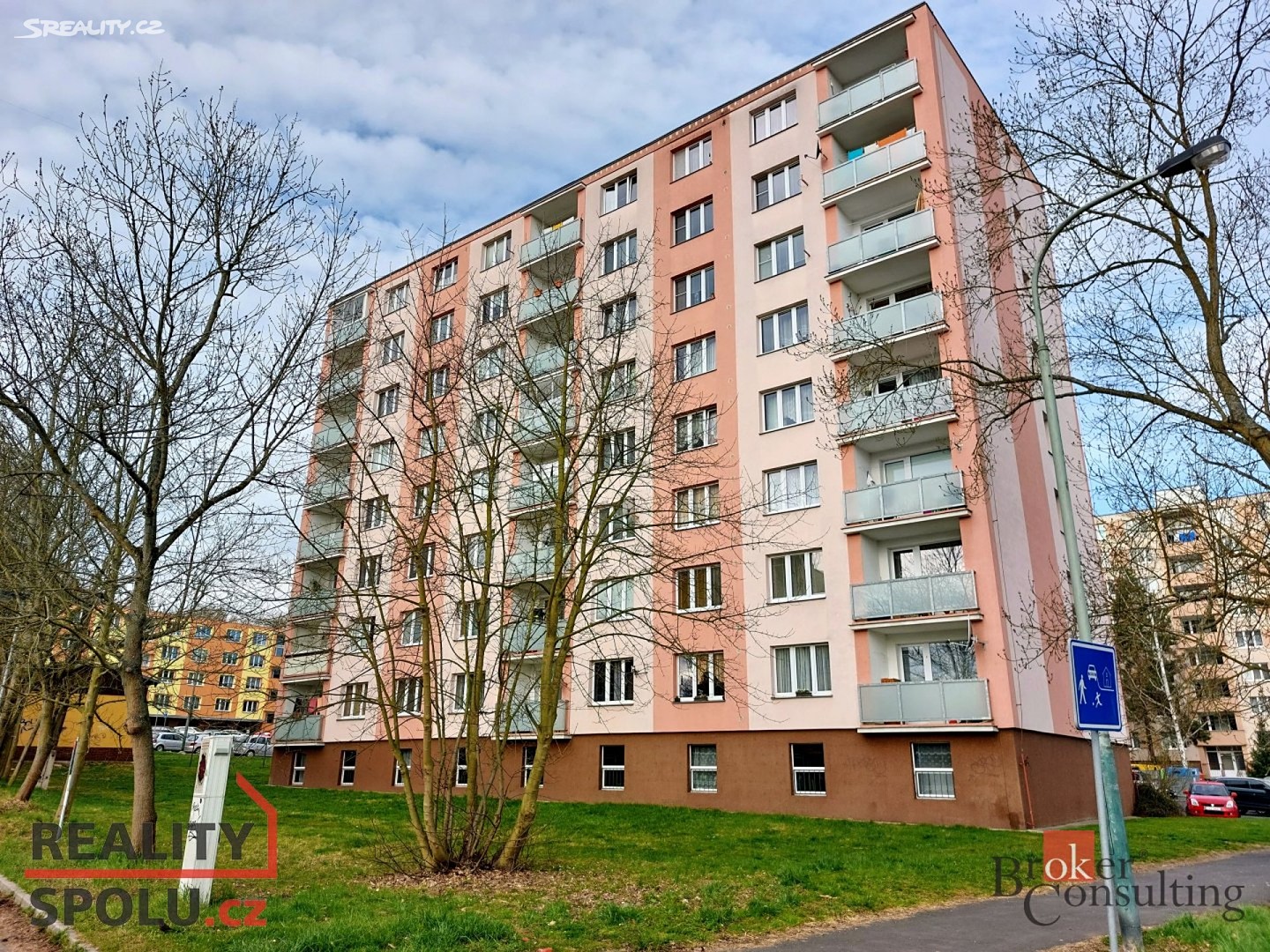 Prodej bytu 1+1 37 m², Východní, Karlovy Vary - Drahovice