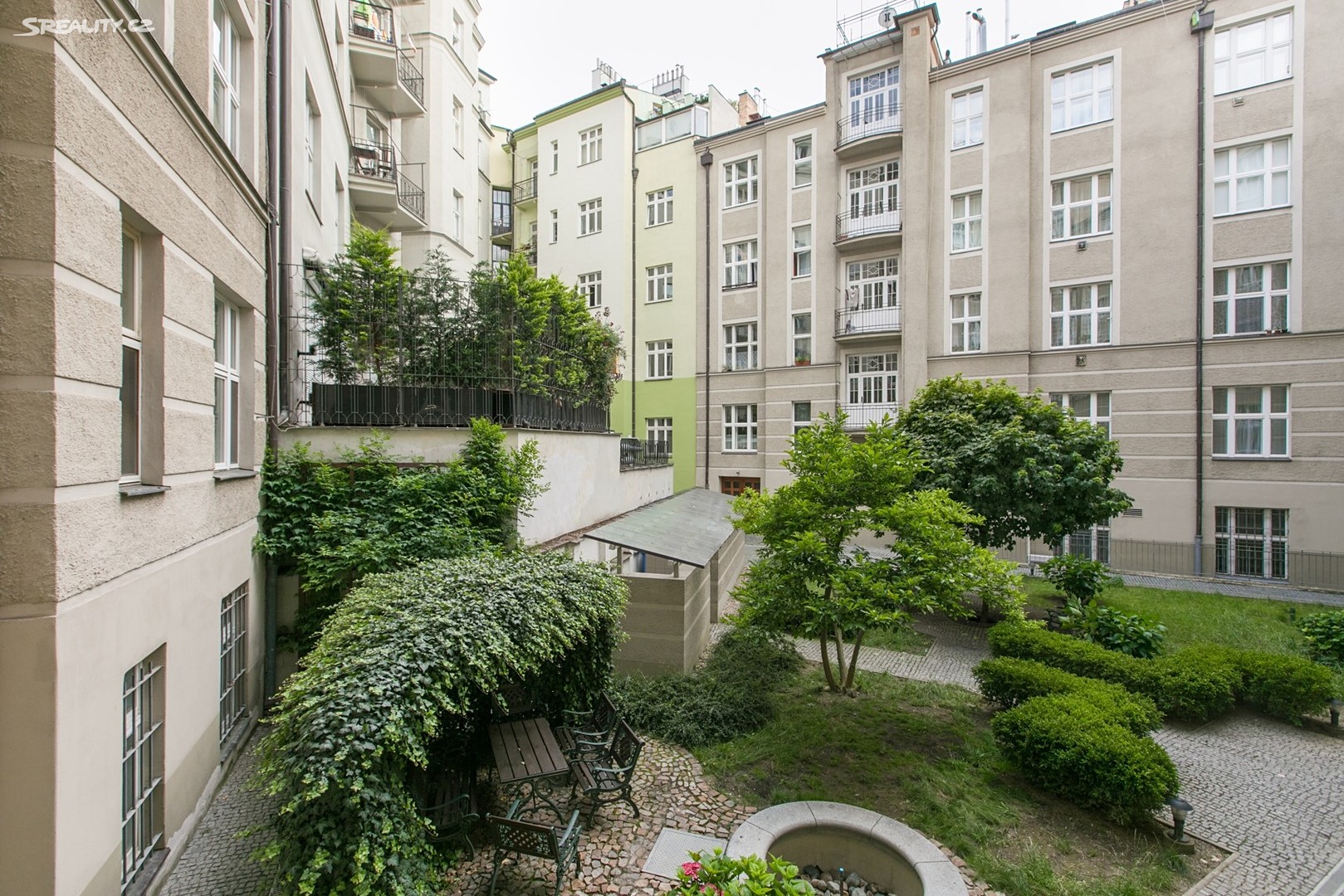 Prodej bytu 2+kk 55 m², Břehová, Praha 1 - Josefov