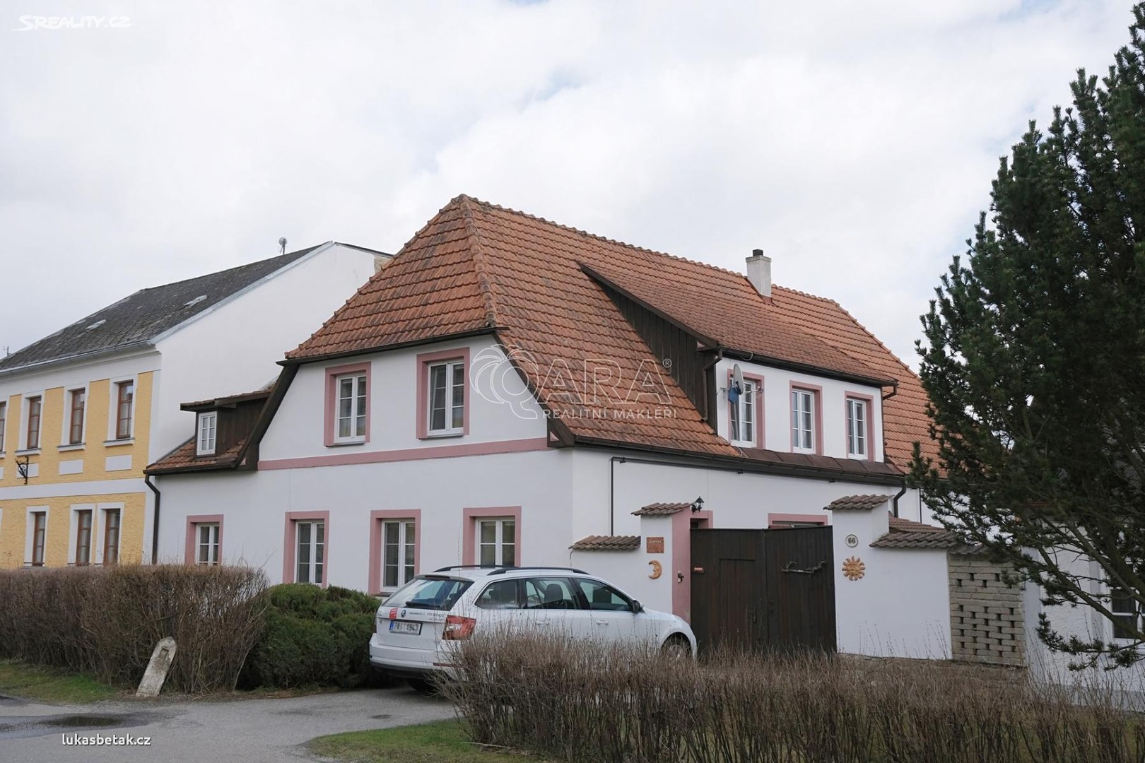Prodej  rodinného domu 250 m², pozemek 2 517 m², Chvalšiny, okres Český Krumlov