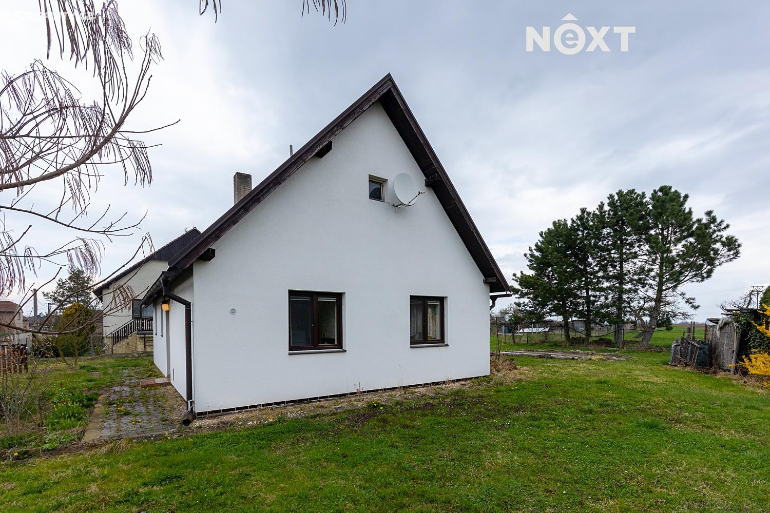 Prodej  rodinného domu 95 m², pozemek 1 172 m², Káranice, okres Hradec Králové