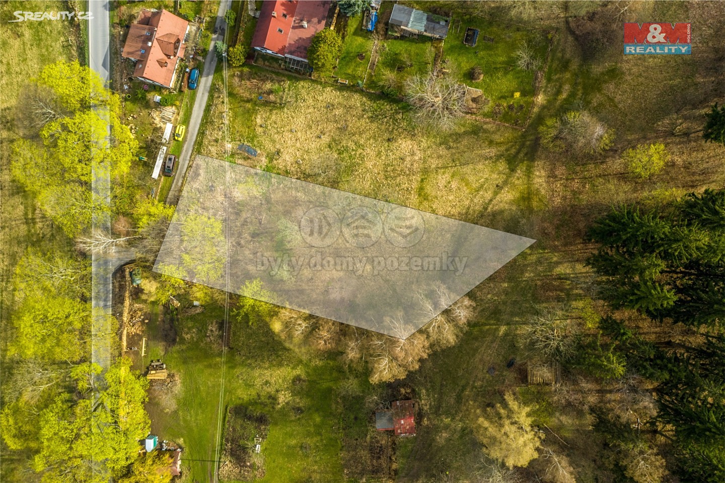 Prodej  stavebního pozemku 1 555 m², Nové Město pod Smrkem - Ludvíkov pod Smrkem, okres Liberec