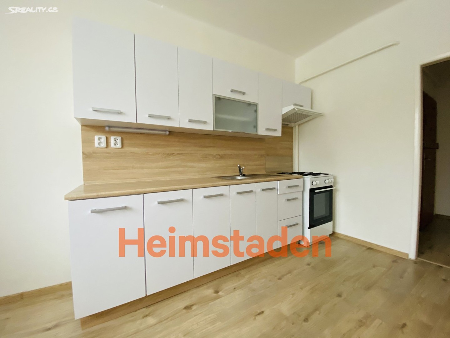 Pronájem bytu 1+1 37 m², Zelená, Ostrava - Mariánské Hory