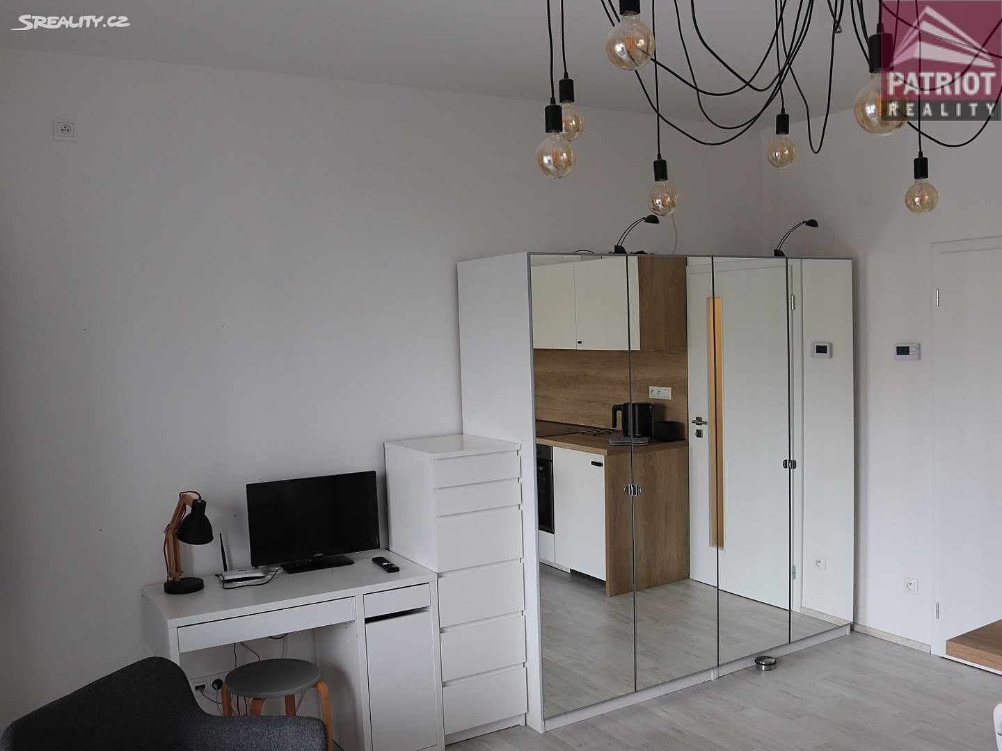Pronájem bytu 1+kk 45 m², Kubíčkova, Olomouc - Lazce