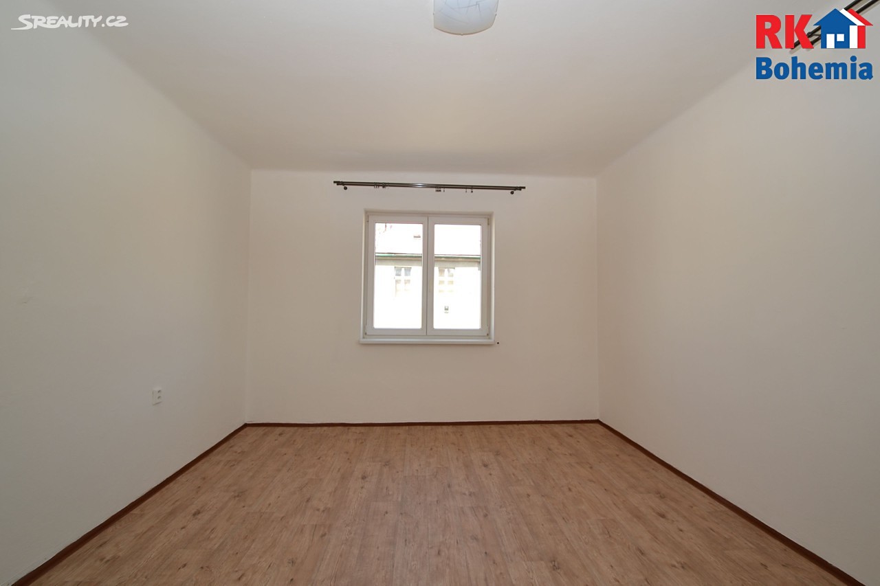 Pronájem bytu 2+1 51 m², Komenského, Český Brod