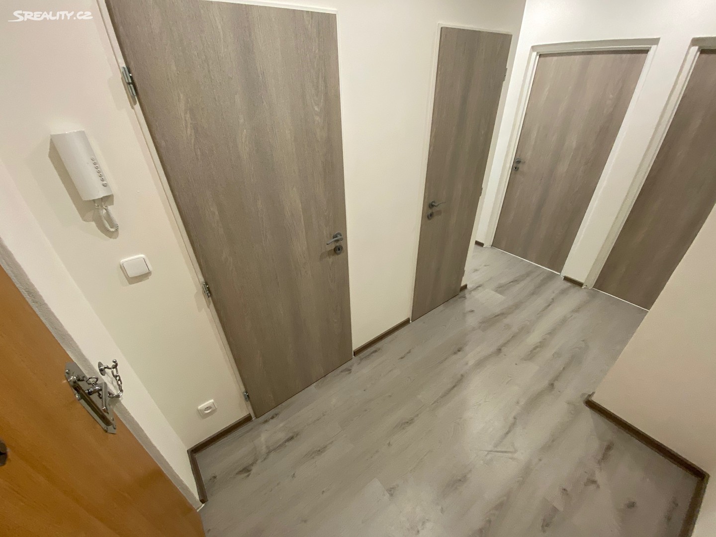 Pronájem bytu 2+1 61 m², Formánkova, Hradec Králové - Moravské Předměstí