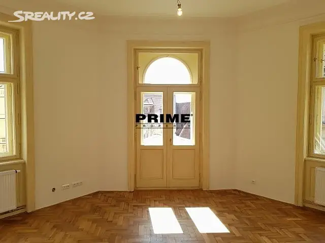 Pronájem bytu 2+1 78 m², Kozí, Praha 1 - Staré Město