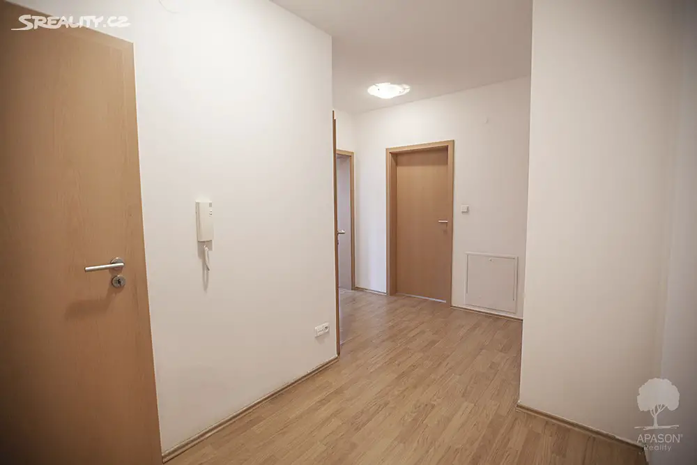 Pronájem bytu 2+1 64 m², Kulturní, Rožnov pod Radhoštěm