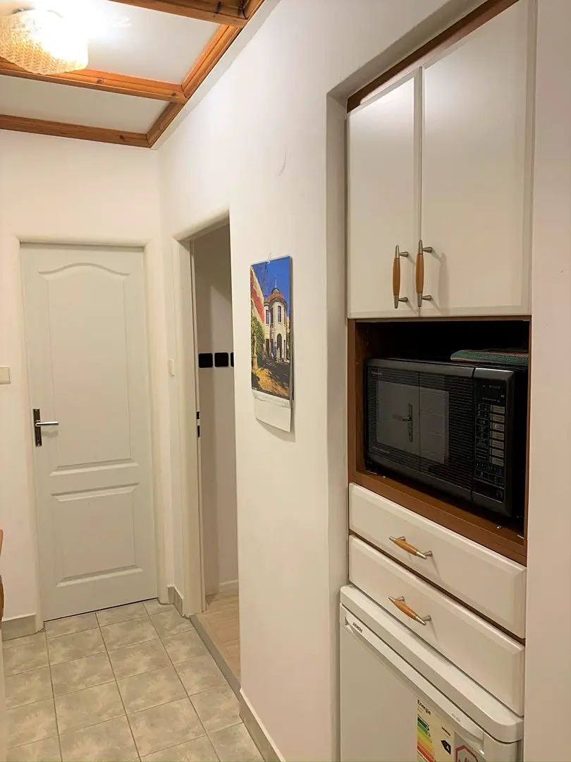 Pronájem bytu 2+kk 40 m², Za Poříčskou bránou, Praha 8 - Karlín