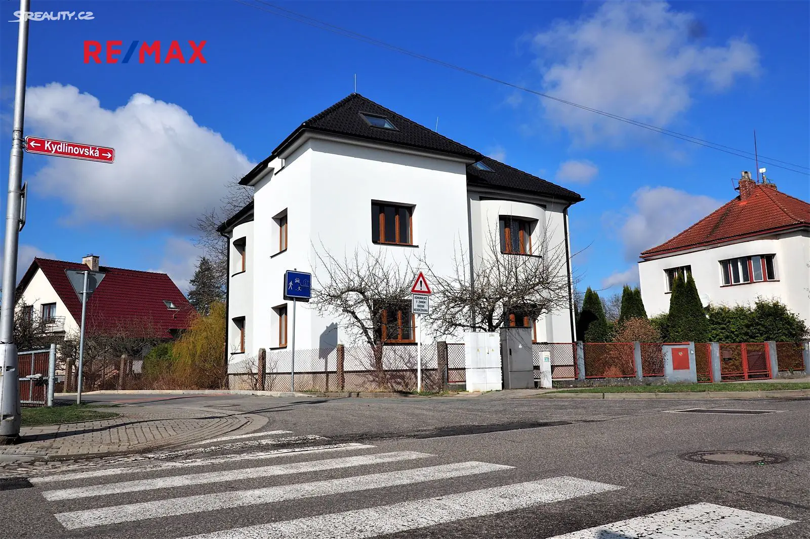 Pronájem bytu 3+kk 83 m², Kydlinovská, Hradec Králové - Plácky