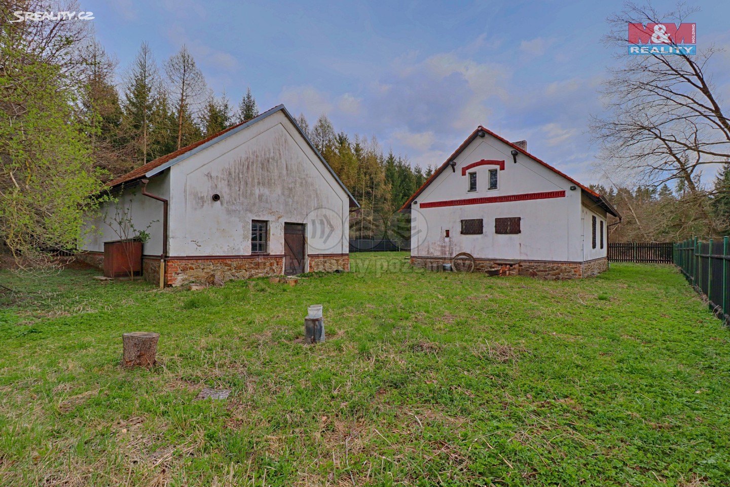 Prodej  rodinného domu 190 m², pozemek 1 439 m², Dolní Kralovice - Vraždovy Lhotice, okres Benešov