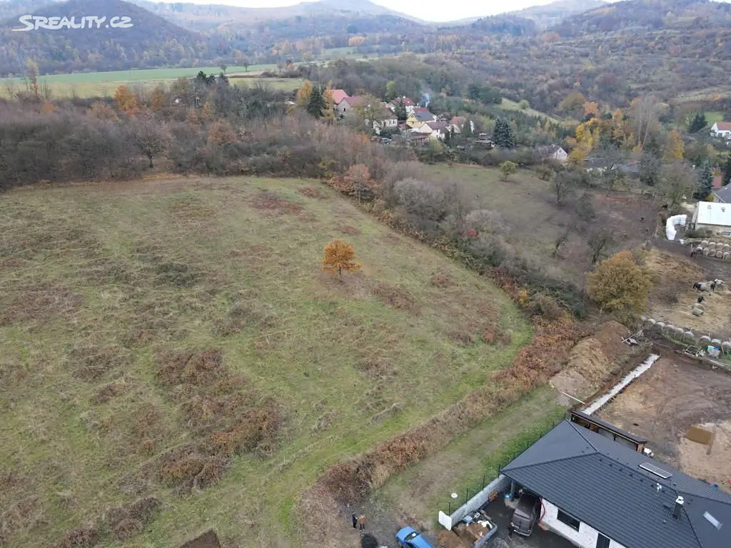 Prodej  stavebního pozemku 1 645 m², Bžany - Bukovice, okres Teplice
