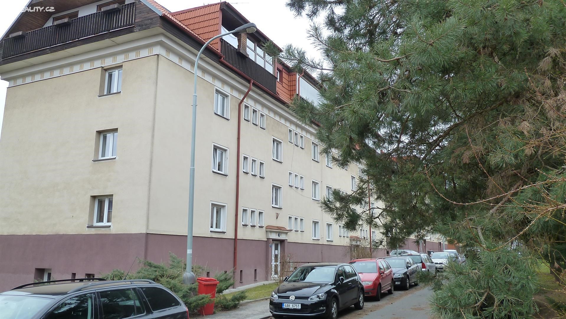 Pronájem bytu 2+1 65 m², Nová Šárka, Praha 6 - Liboc