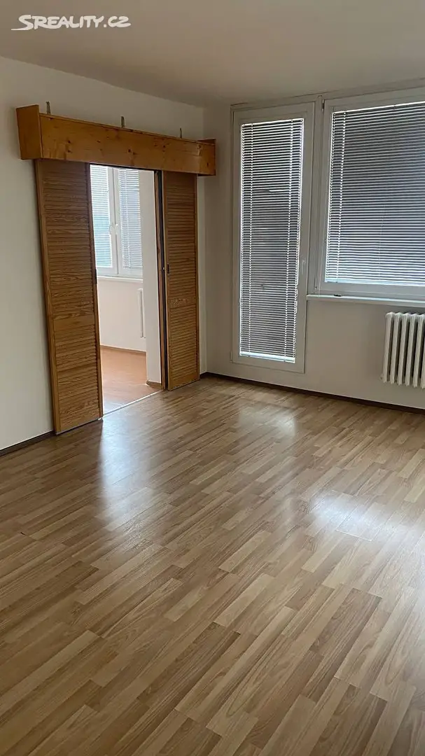 Pronájem bytu 4+1 76 m², Hřebečská, Kladno - Kročehlavy