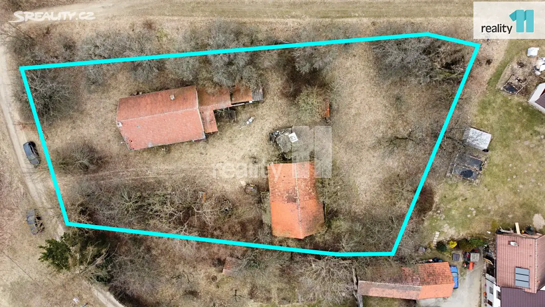 Prodej  stavebního pozemku 2 156 m², Petroupim - Sembratec, okres Benešov