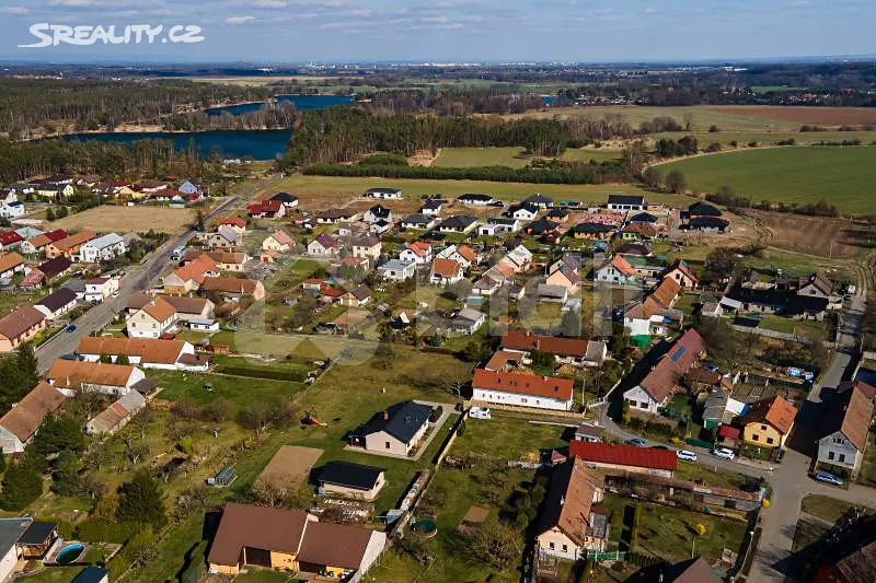 Prodej  stavebního pozemku 612 m², Přelouč - Lohenice, okres Pardubice