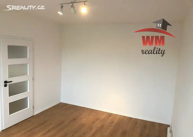 Prodej bytu 1+1 38 m², Dvořákova, Karlovy Vary - Stará Role