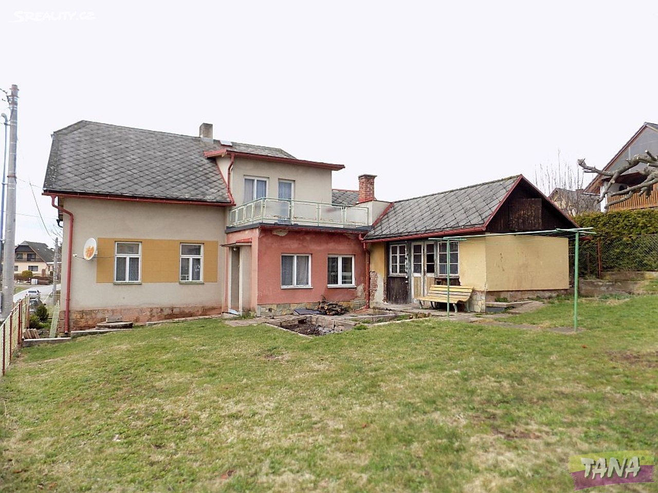 Prodej  rodinného domu 204 m², pozemek 1 042 m², Borovnice, okres Trutnov