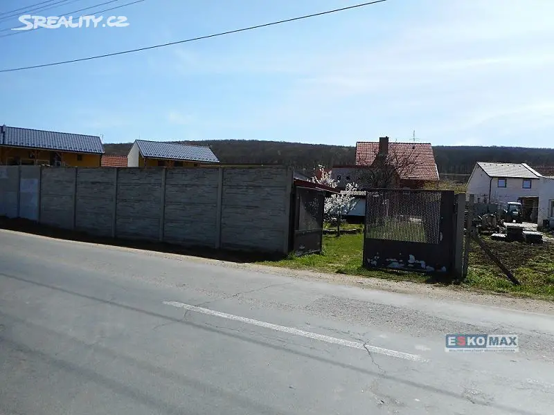 Prodej  rodinného domu 200 m², pozemek 763 m², Milovice, okres Břeclav
