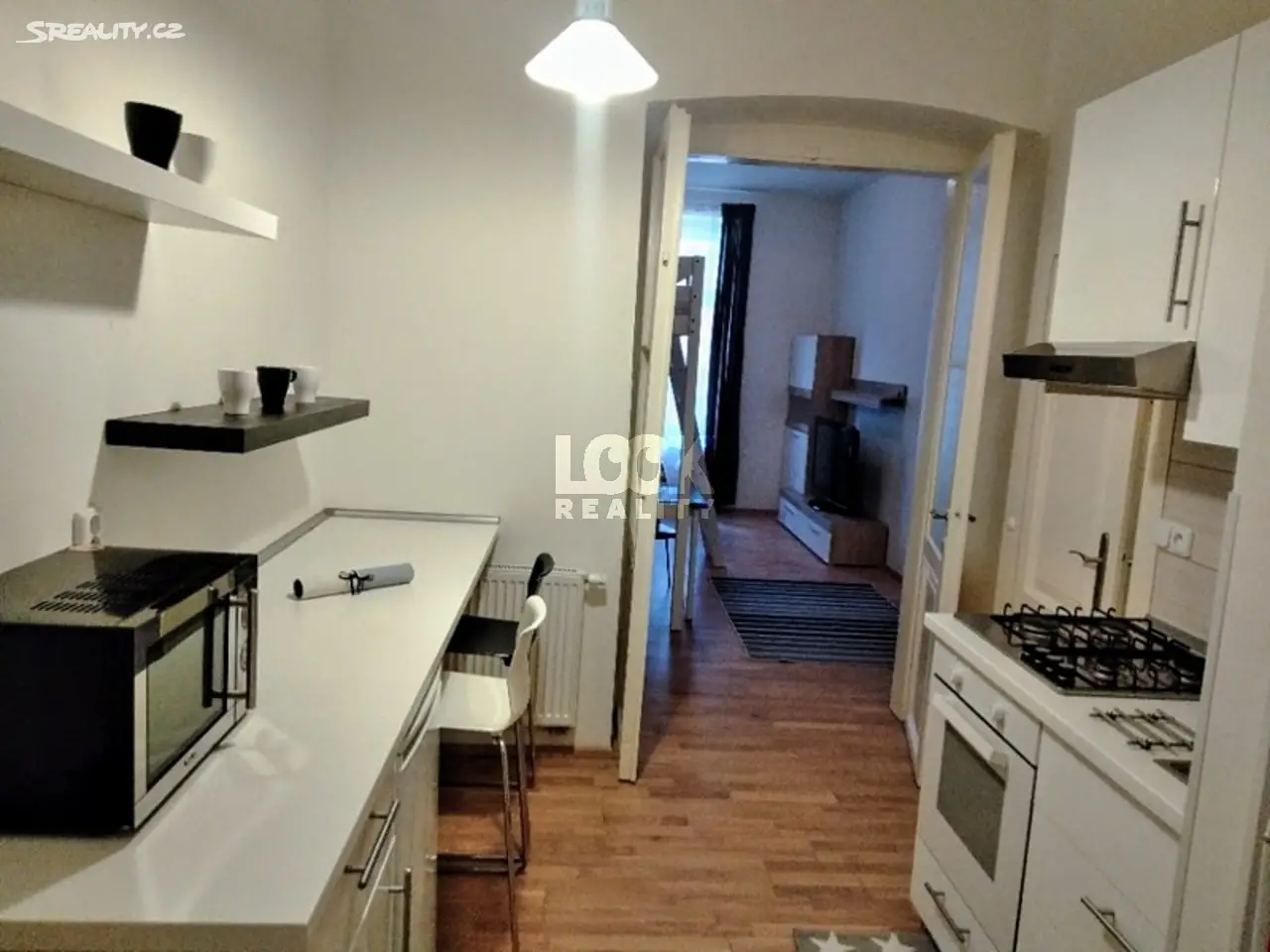 Pronájem bytu 2+kk 40 m², Neklanova, Praha 2 - Vyšehrad
