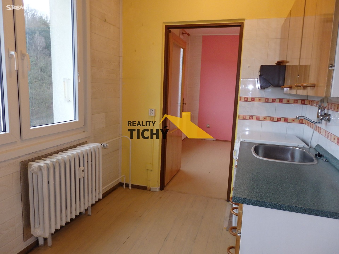 Prodej bytu 2+1 45 m², Běloveská, Náchod