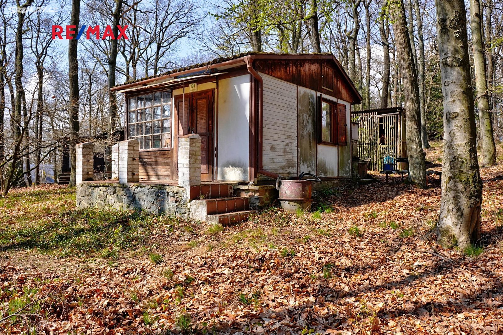 Prodej  chaty 24 m², pozemek 24 m², Brno - Kníničky, okres Brno-město