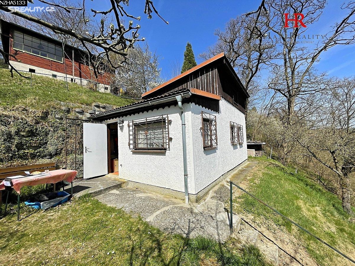 Prodej  chaty 30 m², pozemek 939 m², Kochánky, okres Mladá Boleslav