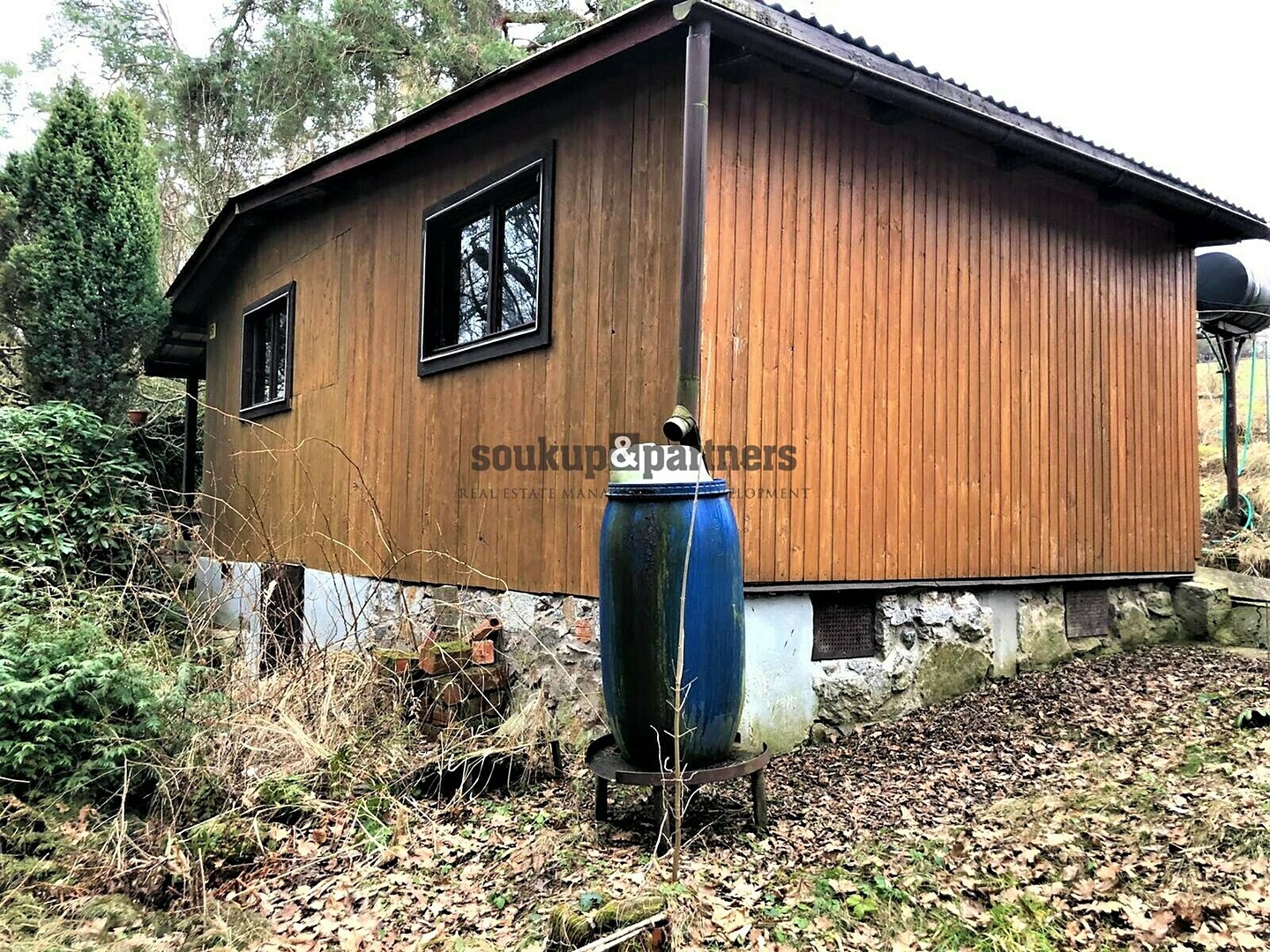Prodej  chaty 60 m², pozemek 378 m², Týnec nad Sázavou - Podělusy, okres Benešov