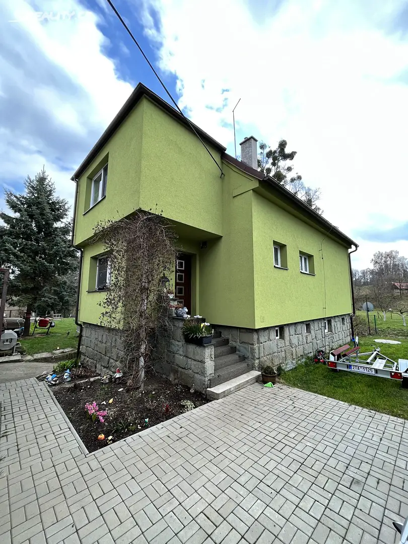 Prodej  rodinného domu 240 m², pozemek 800 m², Bruzovice, okres Frýdek-Místek